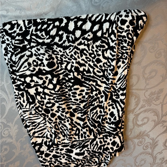 Animal Print Pants - Picture 3 of 5